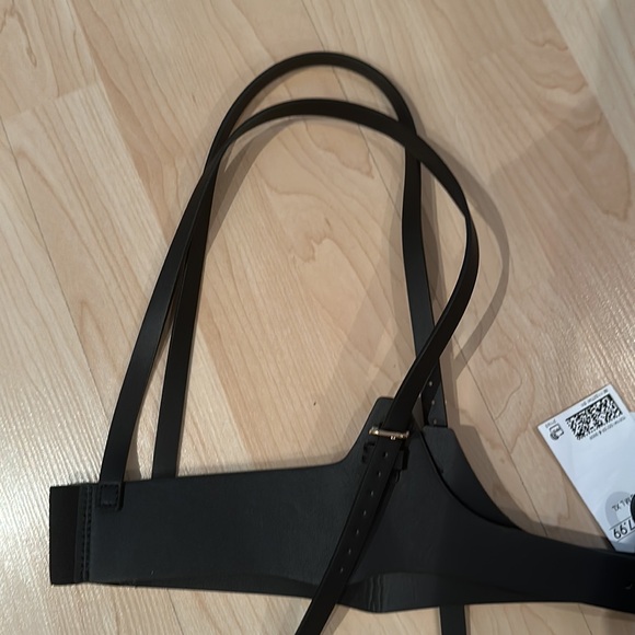 BNWT Bustiers shoulder belt purchased in Paris slightly different than picture - Picture 4 of 6